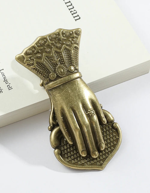 Load image into Gallery viewer, 1Pc Vintage Metal Bookmarks Bronze Lucky Hand Book Clip
